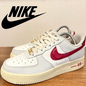 NIKE WMNS AIR FORCE 1 