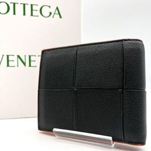 極美品　現行　最新　BOTTEGA VENETA　ボッテガヴェネタ　二つ折り　財布　カセット 　イントレチャート　黒　ブラック　オレンジ　メンズ