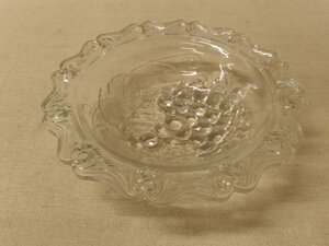 0830167w【ぶどう柄 ガラス 鉢】果物皿/ボウル/硝子/食器/28.3×28.2×H8cm程/中古品