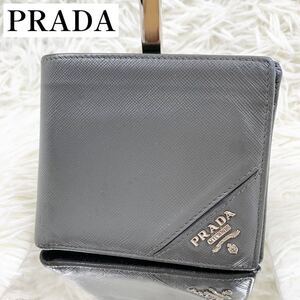 【良品】PRADA プラダ メタルロゴ サフィアーノ 二つ折り財布 グレー