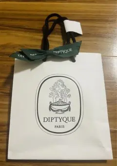 Diptyque ショップ袋 中型 ホワイト　リボンクリップ付き