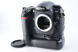 Nikon ニコン D200 ボディ デジタルカメラ デジタル一眼レフ ① #623
