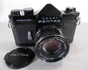 フィルムカメラ 整備済 完動品　ペンタックス Pentax SP + レンズ Super-Multi-Coated TAKUMAR f/1.8 55mm　P129