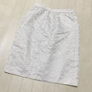 3916☆ UNITED ARROWS ユナイテッドアローズ ボトムス スカート 膝丈スカート レディース 36 グレー ラメ 柄