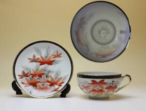 透かし芸者 磁器カップ&ソーサー 大紅葉 ひとり芸者 中椀 (小)　手描き 新品 日本製 エッグシェル 転写絵付 和柄 芸妓