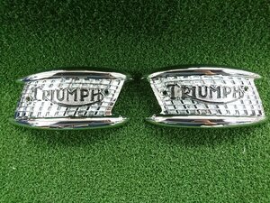 ★中古品★TRIUMPH トライアンフ フューエルタンクバッジ エンブレム 2個セット セルフ塗装あり【他商品と同梱歓迎】