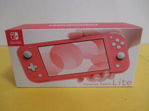 070)Nintendo Switch Lite ニンテンドースイッチライト 本体 ピンク