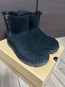 美品 *UGG *クラシック ミニ ダブルジップ *23.0 *アグ*ブラック*ムートンブーツ*US6