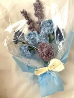 あみぐるみ　編み物　かぎ針　花束　小花　青 ハンドメイド