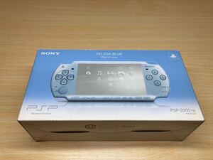 美品　PSP2000フェリシアブルー　付属品あり　 SONY ソニー プレイステーションポータブル