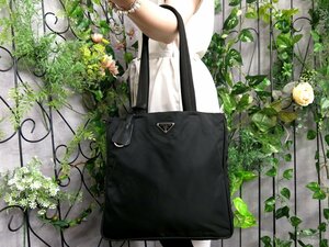 ●超美品●PRADA プラダ●三角ロゴプレート●ポコノ ナイロン●ショルダー トート バッグ●黒●SV金具●肩掛け●B5 書類 かばん●Js48032