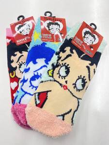 新品未使用 靴下 くつ下 もっこもこ ベティちゃん BETTY BOOP bettyboop ベティブープ 暖かい 3種1セット 23〜25cm レディース ふわふわ