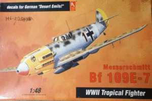 HOBBY CRAFT/1/48/ドイツ空軍メッサーシュミットBf109E-7戦闘機/熱帯用戦闘爆撃機/未組立品