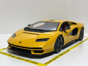 MAISTO 1/18 Lamborghini Countach LPi 800-4　イエローメタリック　ランボルギーニ　カウンタック　マイスト