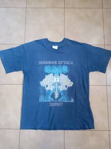 massive attack　マッシヴ・アタックTシャツ　Mサイズ