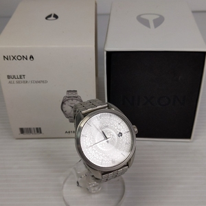 NIXON ニクソン A418 2129 シルバー 【中古品】 〇YR-52480〇