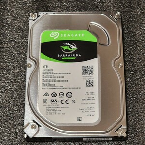 【送料無料】SEAGATE BARRACUDA ST1000DM010-2EP102 1TB 3.5インチ内蔵HDD 2017年製 フォーマット済み 正常品 PCパーツ 動作確認済