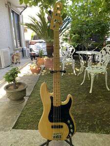 FENDER USA AMERICAN Deluxe Precision BASS N3