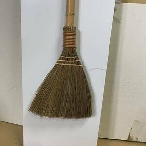 ★ 格安スタート！送料込み！ナチュラルほうき／ 箒　ほうき　natural broom ほうき　竹　芒草　藤　☆