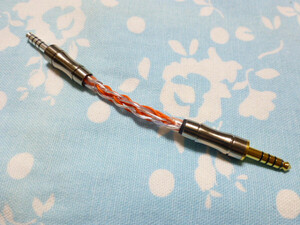 4.4mm5極 - 4.4mm5極 ライン入力 (GND有) オーグライン +pt 撚り線 + ALO SXC Cryo 24awg 八芯 ブレイド編 +1 トープラ販売 非磁性 金＋銀