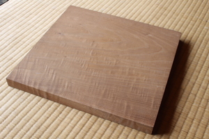 即決■クリ 材【縮み杢】一枚板■栗 材 32×33×2cm■乾燥材■1枚板 無垢材 銘木 玉杢 花台 時代 敷板 看板 盆栽 木工 広葉樹 ウッドワーク