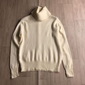 100円スタート○ UNIQLO カシミヤ100% ニット　セーター　タートルネック　ハイネック