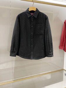 GUCCI　グッチ　メンズ　ダウンジャケット　冬服　シャツ　ジャケット　アウター　保温　ブランド　XLサイズ　1000円～