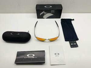 OAKLEY オークリー サングラス SQUARE 2.0　フレーム:シルバー　レンズ:Fire 　箱、ケース付き