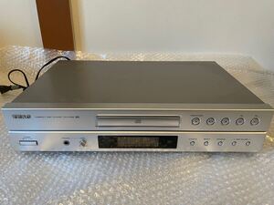 TEAC CD-P1260 CDプレーヤー