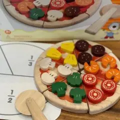 【美品】Voila Yammy Pizza 木製おもちゃ　ピザ　おままごと