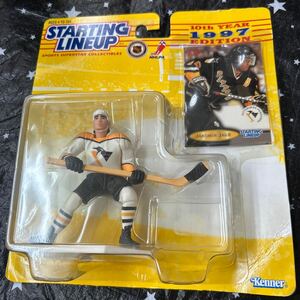 NHL 1997 10th Year Edition Kenner Starting Line Up Figure Jaromir Jagr Pittsburg Penguins 