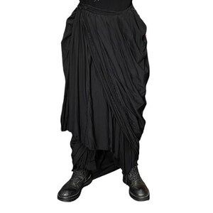 JULIUS 【men3947I】 24SS SILK BANBOO CLOTH PRIEST LONG SKIRT プリーストロングスカート 巻き ラップ パンツ 857SKU1 定価104,500円 AR