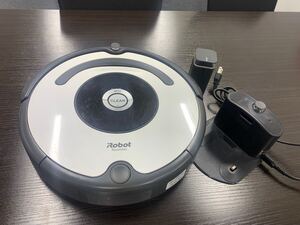 ルンバ iRobot ロボット掃除機 アイロボット　動作確認済　2017年製　中古