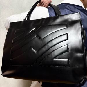 希少/A4収納◎ Salvatore Ferragamo サルバトーレフェラガモ メンズ ビジネス トートバッグ レザー ビジネスバッグ エンボス ブラック 黒