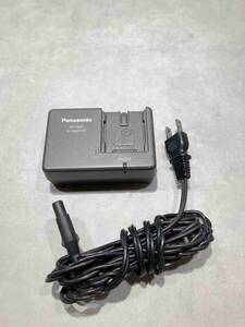 KOBA28◇Panasonic パナソニック ACアダプター AC ADAPTOR ビデオカメラ用 VW-AD21 ケーブル付き【保証あり】241202