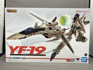 【開封済み・箱に傷みあり・本体難あり】 DX超合金 YF-19 エクスカリバー(イサム・ダイソン機) マクロスプラス