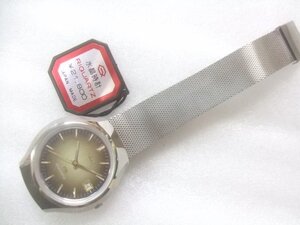 未使用1980年代メンズリクオーツブラウン系ダイヤル腕時計動品　AA060