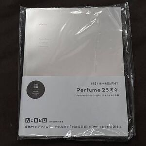 「Perfume Disco-Graphy 25年の軌跡と奇跡」オリジナル公式図録　「Perfume Disco-Graphy Exhibition Catalogue」