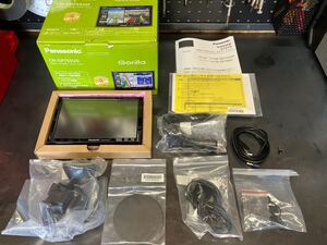 美品！ おまけ付き Panasonic Gorilla パナソニック ゴリラ CN-GP755VD 7インチ SSD ポータブル カーナビ 2016年製 ワンセグ バイク 自転車