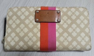 【kate spade】ケイトスペード 長財布 ラウンドファスナー