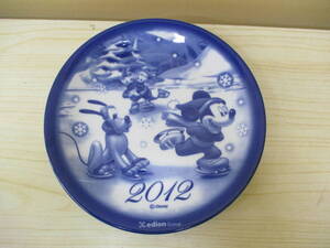 N1066棚37　Edion　Group　ディズニープレート2012　エディオン　非売品　Disney　ミッキー　