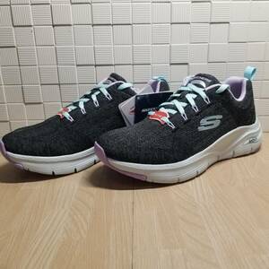 送料無料・新品未使用！！スケッチャーズ SKECHERS カジュアルシューズ / ARCH FIT-COMFY WAVE / ブラック 定価11990円 23.5ｃｍ