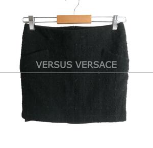 美品 VERSUS VERSACE ヴェルサスヴェルサーチ 24/38 モヘヤミックス ツイード ミニスカート 黒 ブラック