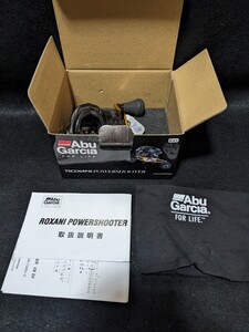 18 ROXANI POWERSHOOTER　右ハンドル　アブガルシア　Abu Garcia ベイトリール　新品未使用　