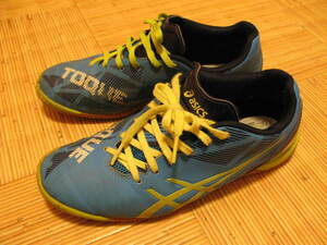 【Used】asics（アシックス）水色×黄色：体育館シューズ：24.0cm