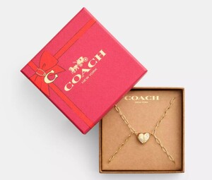 秋冬最新作♪　US限定!!　COACH Heart Friendship Bracelet Set　ハートブレスレット　CY115　ロサンゼルスから最新本物をお届け！