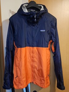 正規品 patagonia　パタゴニア　トレントシェル　ナイロンパーカー　