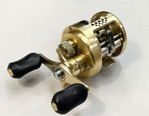 シマノ　カルカッタコンクエスト50　釣具　Fishing Reel　CALCUTTA CONQUEST50