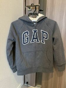 未使用品　GAP　KIDS　パーカー サイズM（130）