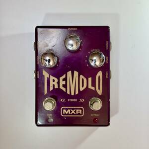 MXR M159 Stereo Tremolo Guitar Effects Pedal